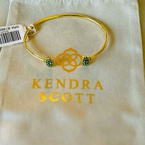 NWT KENDRA SCOTT gold emerald cuff bracelet
